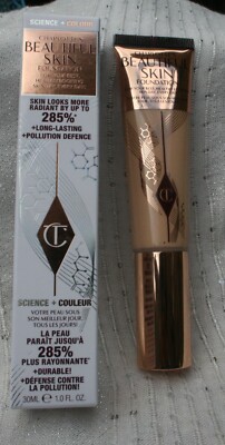 Charlotte Tilbury Charlotte's Beautiful Skin Foundation 30 ml Farbton wählbar