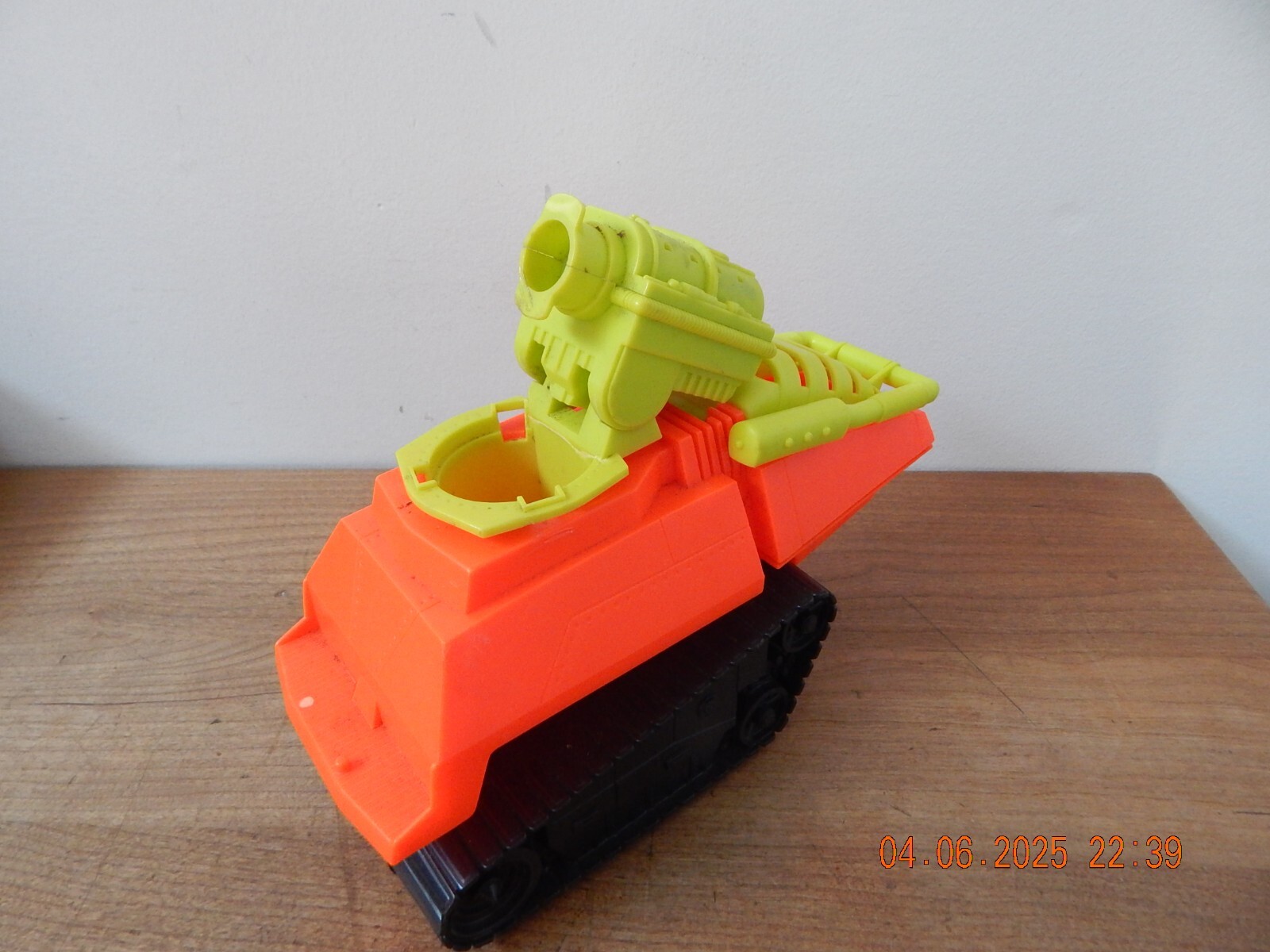 1983 Hasboro Vintage GI Joe Cobra Septic Tank Hiss Tank Incomplete