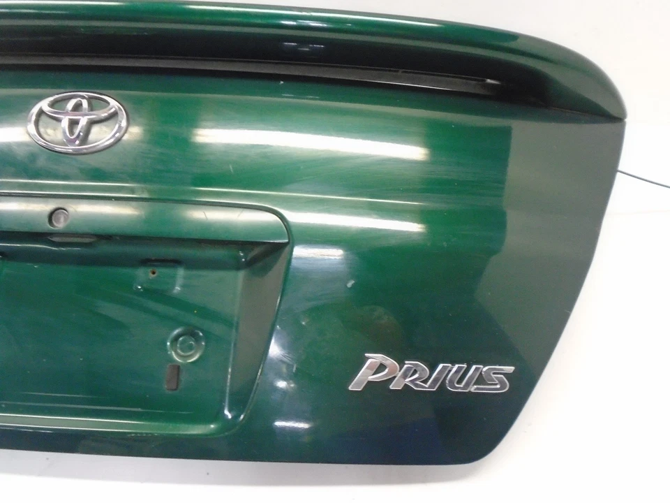 2001-2003 Toyota Prius Rear Trunk Lid W/ Spoiler Green OEM DK804358 — 第 3/4 张图片