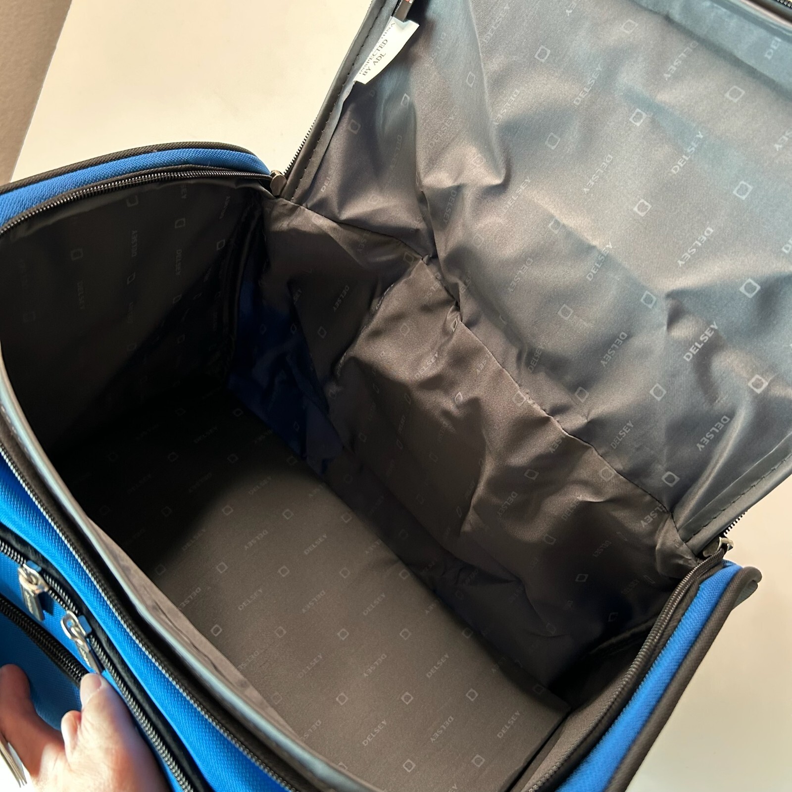 Delsey Luggage Helium Sky Personal Bag Duffel Blue 2791902 Travel Tote