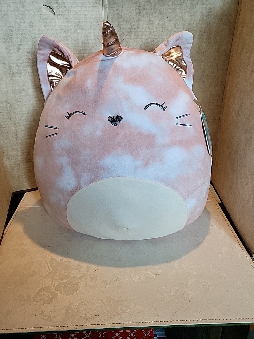 Squishmallow Fedora the Caticorn 18