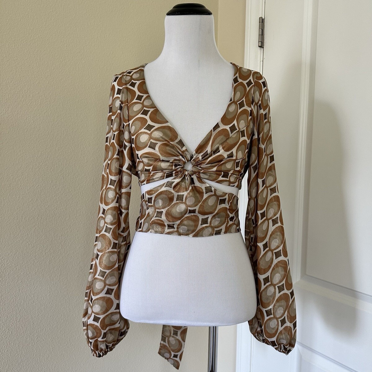 Urban Outfitters Bohemian Retro Geometric Print Kary Keyhole Tie ...