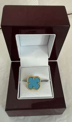 VAN CLEEF & ARPELS Vintage Alhambra Turquoise Pierced single Earring 18KYG