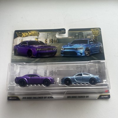 Hot Wheels Car Culture, 2018 Dodge Challenger & 2015 Dodge Charger, Twin 2 pack