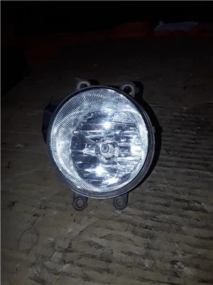 Feu Antibrouillard Gauche Lexus is ave30gse30 2013 25 300h 25 ltr 133 kw 16v cat - Photo 1/4