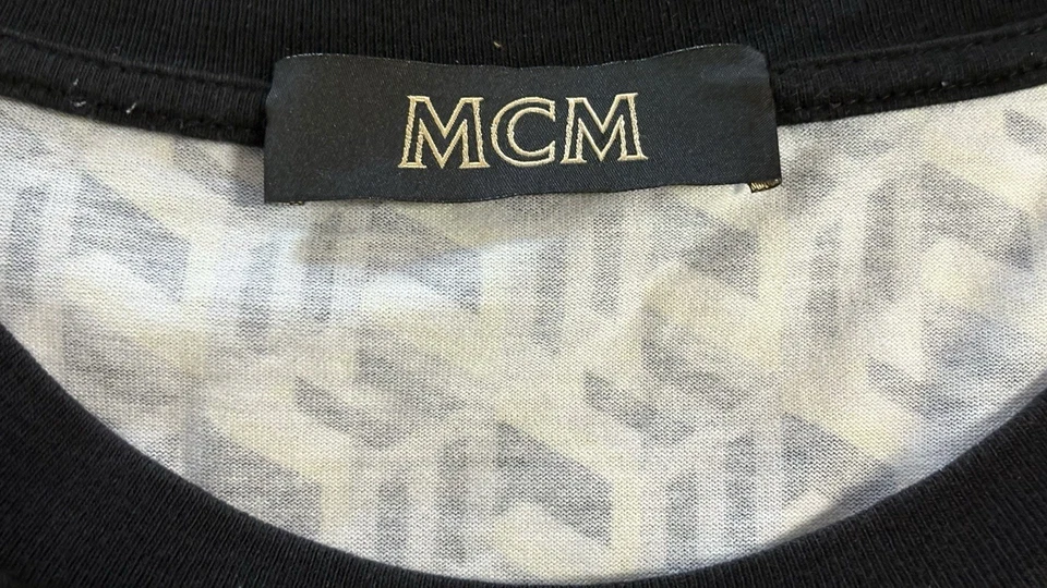 Monograma cúbico MCM para hombre talla XL Foto 2 de 4