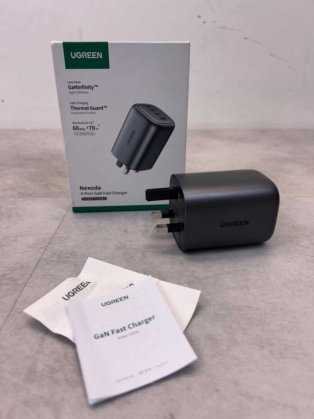 UGREEN 40749 USB C PD Fast Charger UK Plug 4-Port 100W GaN Charger NEW