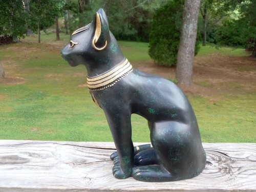 AGI Artisans Guild Intl Siamese Cat Egyptian Goddess Bastet 10" SCULPTURE STATUE - Picture 4 of 9