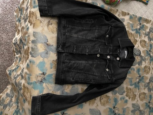 Frame Women Distressed Denim Jacket