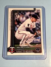 Zebby Matthews 2025 Topps Update Golden Mirror Photo Variation #US37 Twins RC SP