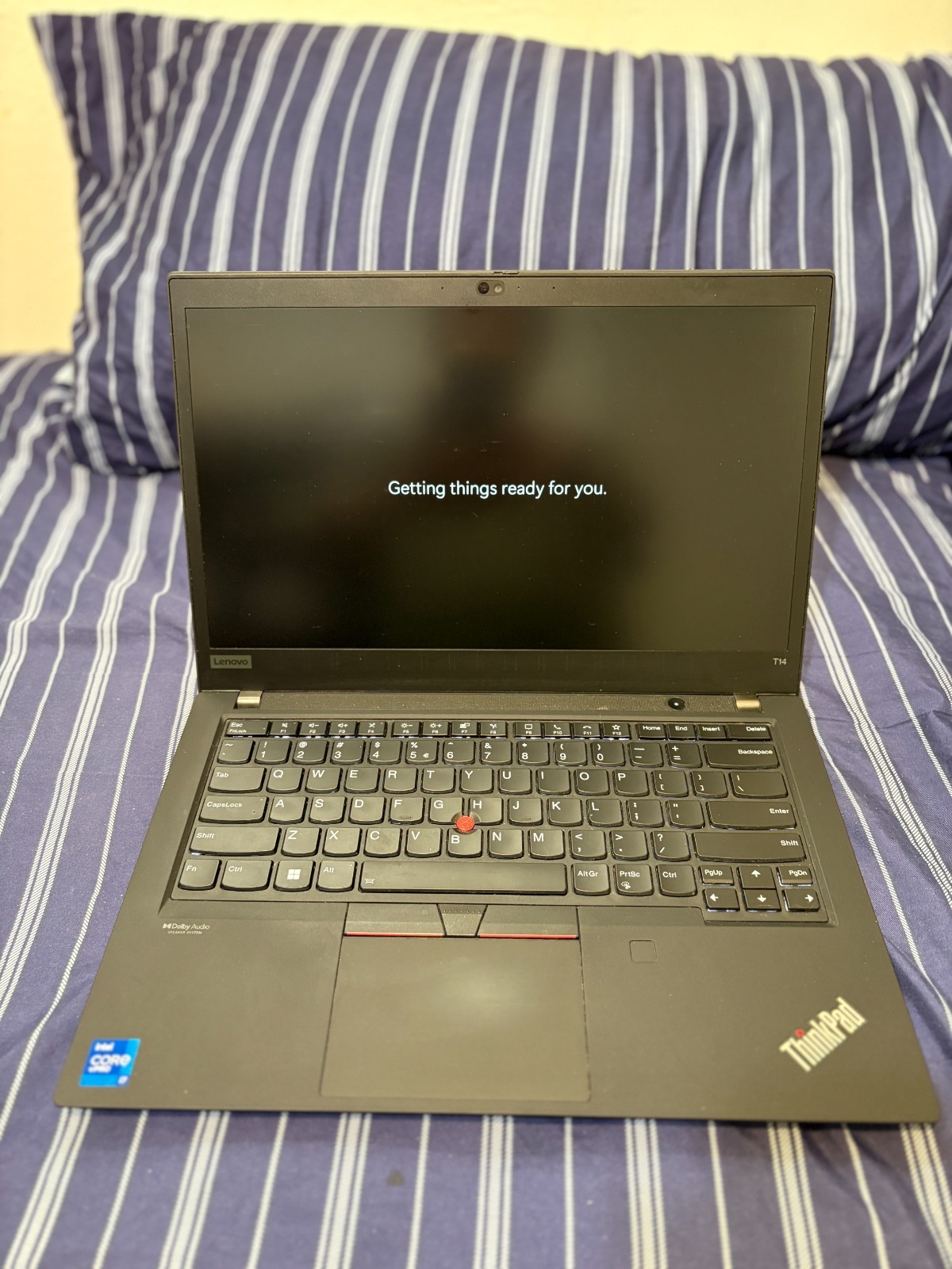 Lenovo ThinkPad T14, 14-Inch Laptop, with i7-1185G7 3GHZ, 512 GB SSD (Solid State Drive), Windows 11 Pro