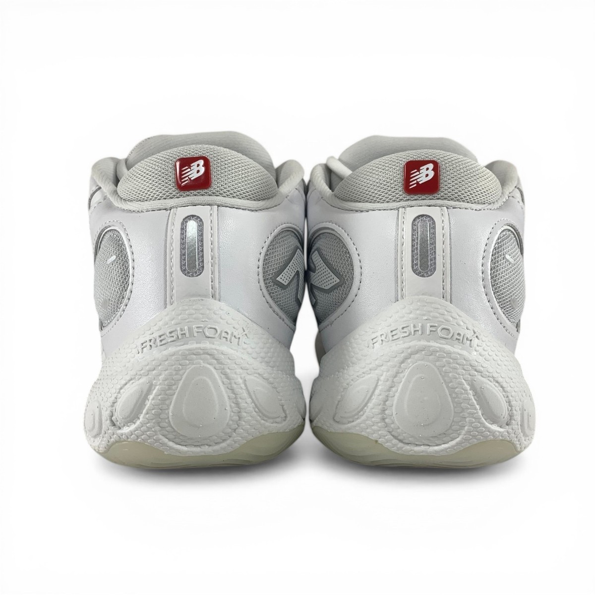 New Balance Fresh Foam BB v3 Men\'s Wide 2E Basketball Shoes Sneakers BBFRSWH3 New Balance Fresh Foam BB v3 Men main image 4