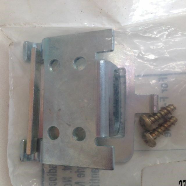 Eaton CutlerHammer Padlockable Handle Hasp Lock 4210B81G01 PLK1