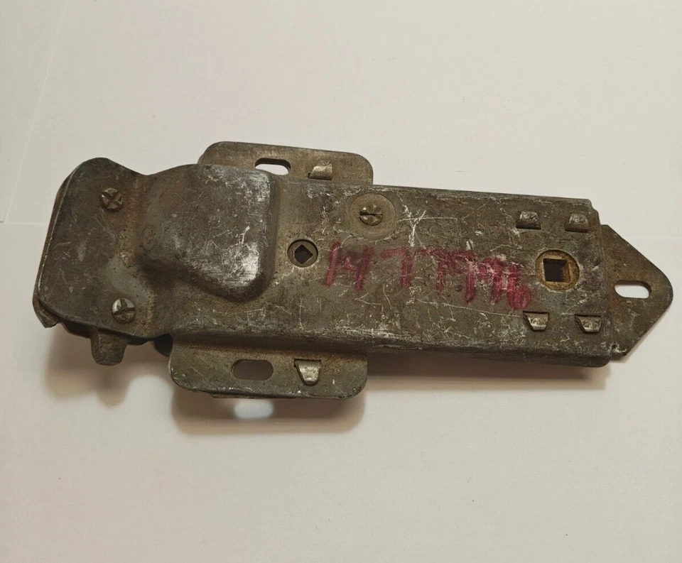 Plymouth Cranbrook Cambridge 1953 cubierta tapa maletero bloqueo 1477996 nuevo en stock Foto 4 de 4