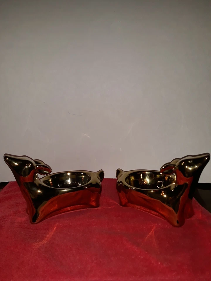 Par de candelabros West Elm ciervos de color dorado Foto 4 de 4