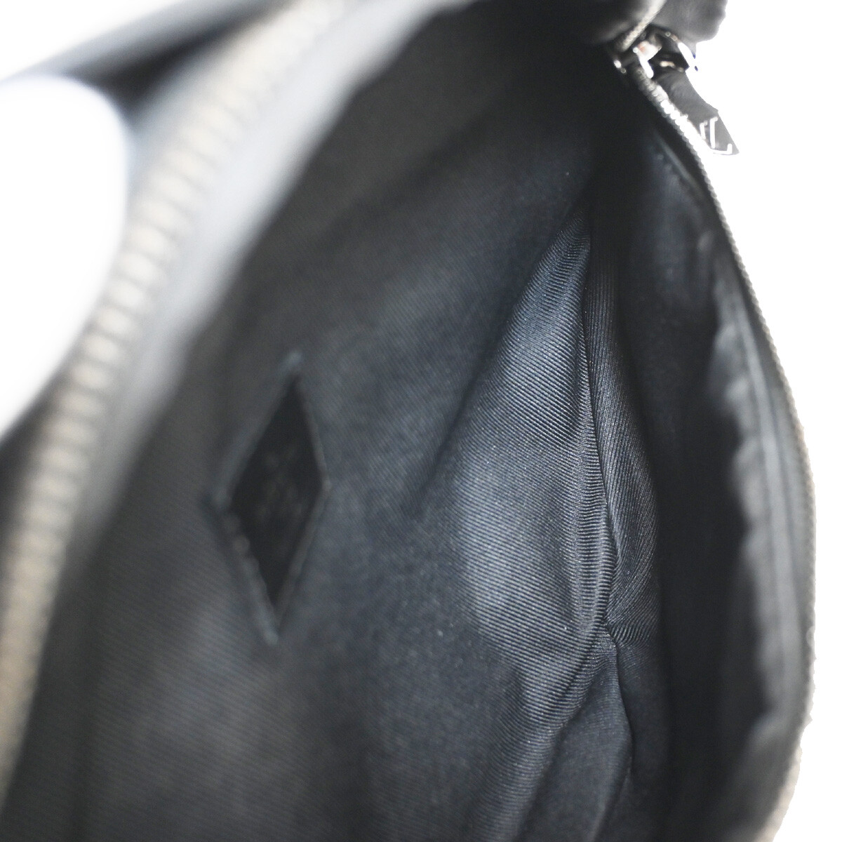 LOUIS VUITTON Discovery Bum Bag PM Monogram Eclipse Black LOUIS VUITTON Discovery Bum Bag PM Monogram Eclipse Black
