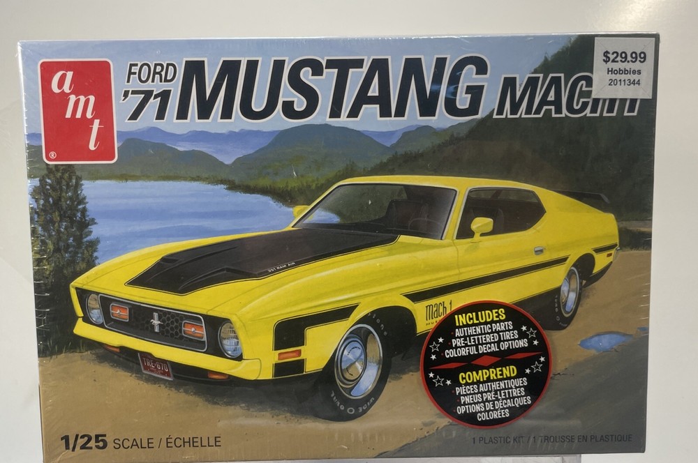 AMT 1971 Ford Mustang Mach I 125 AMT1262M Plastics Car/Truck 1/24-1/25