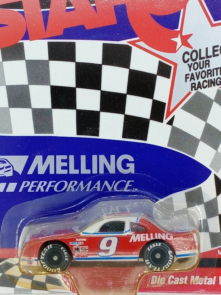1992 Matchbox Superstars #9 Melling Performance Racing 1/64 scale car
