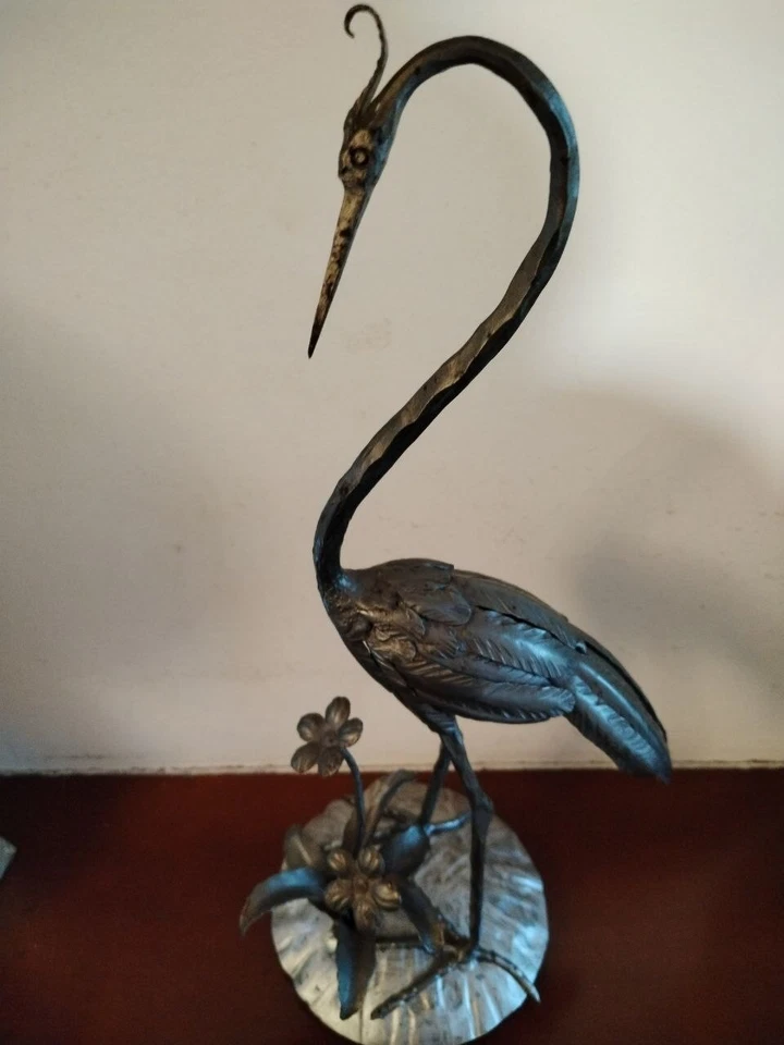 arte antiquariato complementi di arredo. Scultura Airone artdeco ferro battuto - Immagine 2 di 4