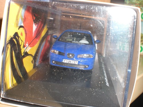 Seat Ibiza 2001 blue - IXO Dealer Model Seat - 1:43 # SEAT002 - Imagen 4 de 6