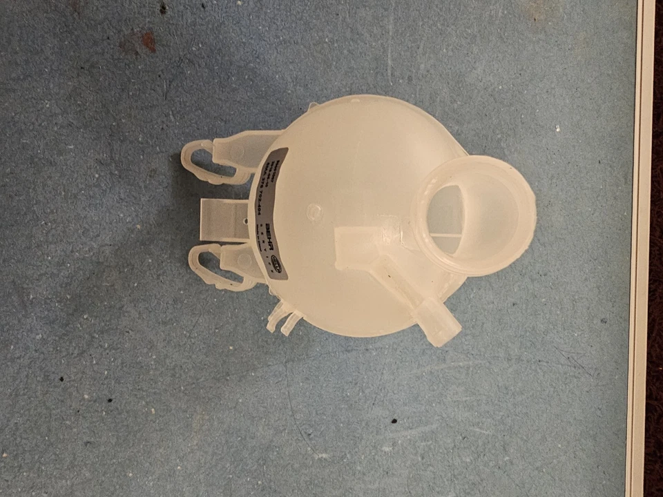 1XNEW COOLANT EXPANSION TANK BOTTLE FOR PEUGEOT MINI CITROEM DS HELLA - Image 3 of 4