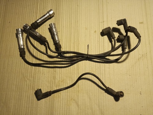 VW Polo 86C Zündkabelsatz 036035255E