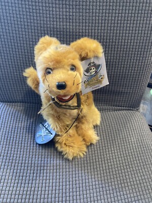 Walt Disney Park Pirates of the Caribbean Prison Dog 9” Plush with Cell Key New