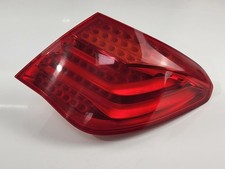 Feu arrière BMW 740