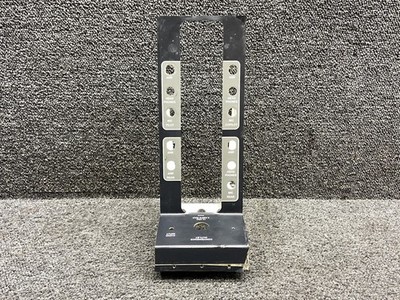 18235-005, 18570-001, 18570-002 Cirrus SR22T Audio Panel Center Console