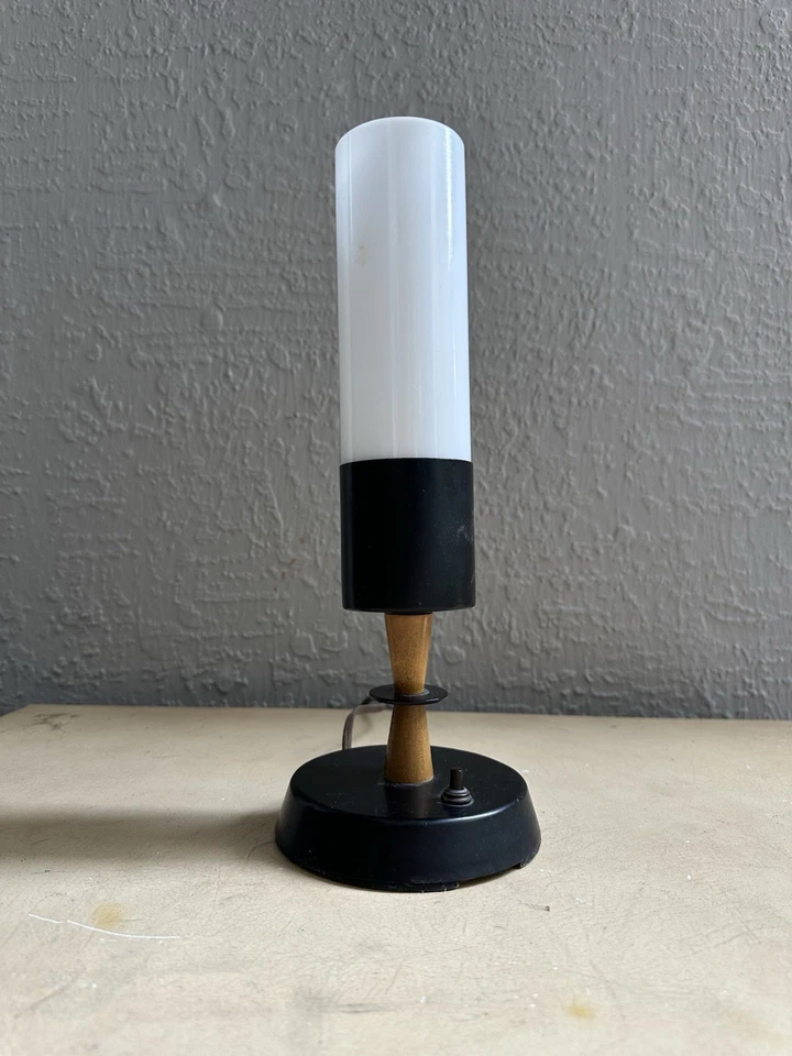 Lightolier vintage? Alemán? Lámpara tocador danesa atómica de teca de vidrio opalino años 50 Foto 2 de 4