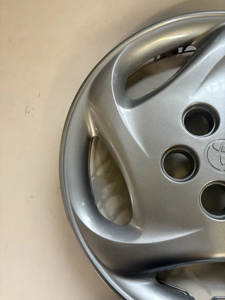 Tapacubos cubierta rueda Toyota Celica 1996-1998 14" OEM 42602-20110 61085 Foto 2 de 4
