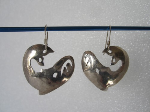 VTG NORTHWEST COAST CANADA FIRST NATIONS HAIDA HAMMERED STERLING ORCA EARRINGS