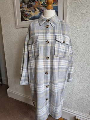 Vera Moda Womens Grey/Off White Jacket. Size M. Oversized Shacket, Chest48'' L39''