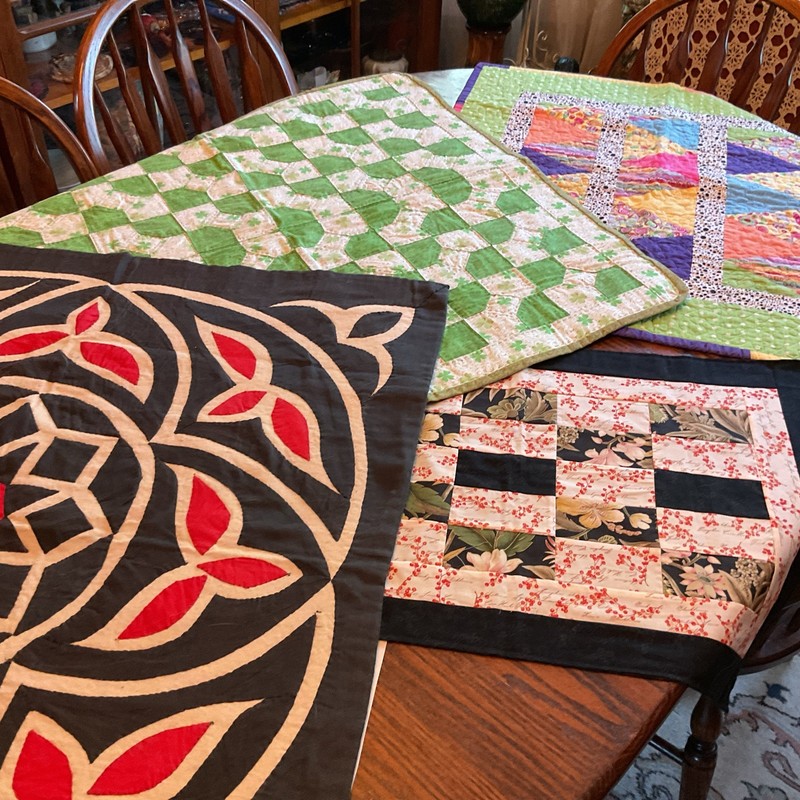 Lot Of 4 Baby Or Doll Quilts. Machine And Hand Stitched. Age Unknown