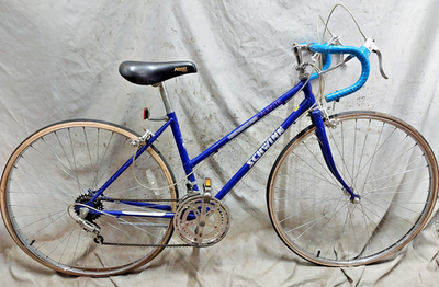 1983 Schwinn Caliente Road Bike 17