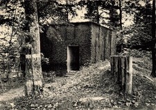 [-5%] BELGIQUE - Bruly de Pesches - Hôtel de fontaine - Abri d Hitler - Forêt - 