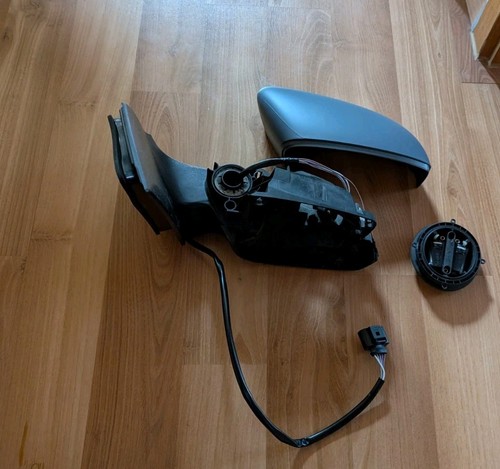 VW UP Außenspiegel  Rechts Elsktrisch/Beheizbar