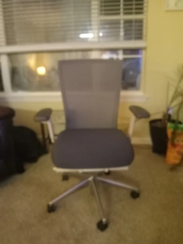 silla oficina Foto 3 de 4