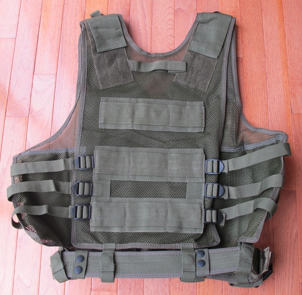 Rothco Deluxe Tactical Belt With Pouches - Adjustable Black & ACU Digital Camo Waist Strap