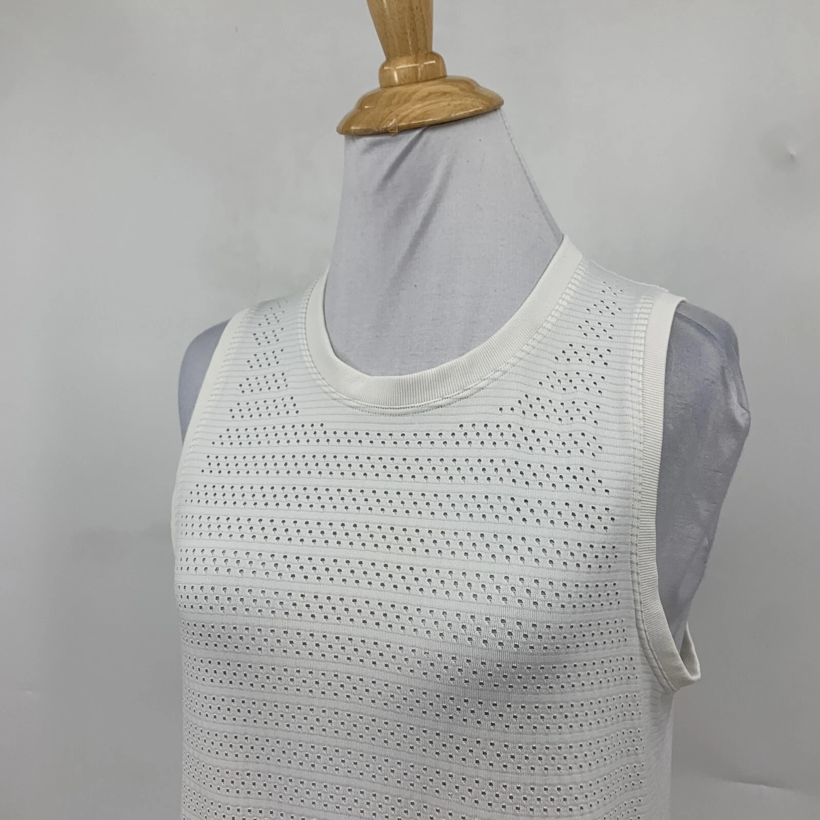lululemon breeze by muscle perforated training tank-top