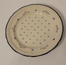 Vintage Hearts Century Stoneware Ceramic Made In Japan 7.5" Salad Plate Dessert 