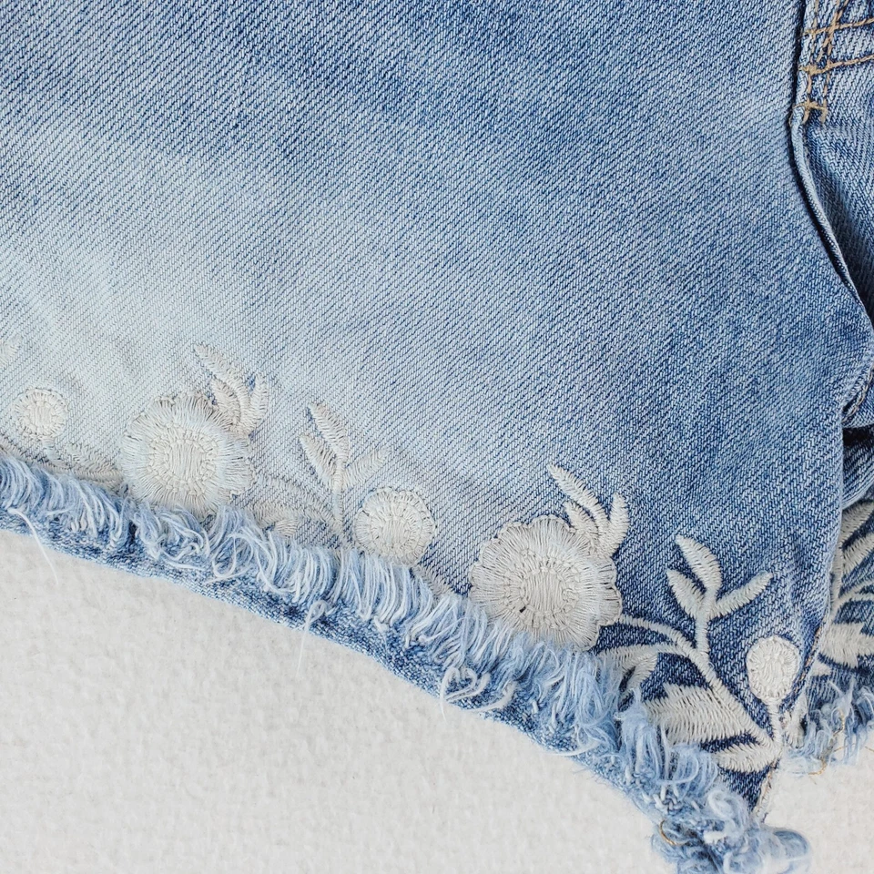 Lucky Brand Shorts Womens 4 Blue Cut Off Jean Floral Hem Stretch Denim Y2K 3" - Image 3 of 4