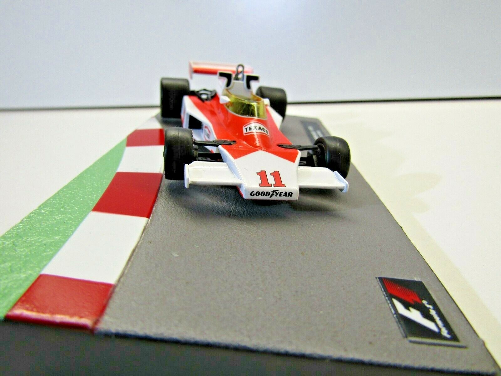 Picture 5 of 6