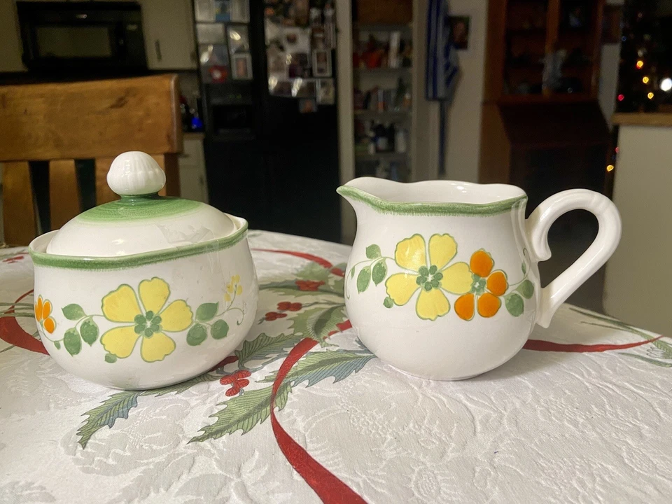 RARO Vintage Anos 70 MCM Noritake Craftone Cerâmica Conjunto de Creme de Açúcar Flores de Alegria - Imagem 2 de 4