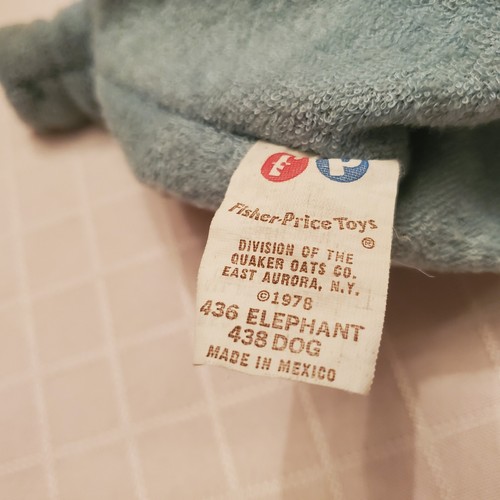 Vintage 1978 Fisher Price #436 Terrycloth Blue Elephant Bell Rattle Grabber Toy - Picture 6 of 24