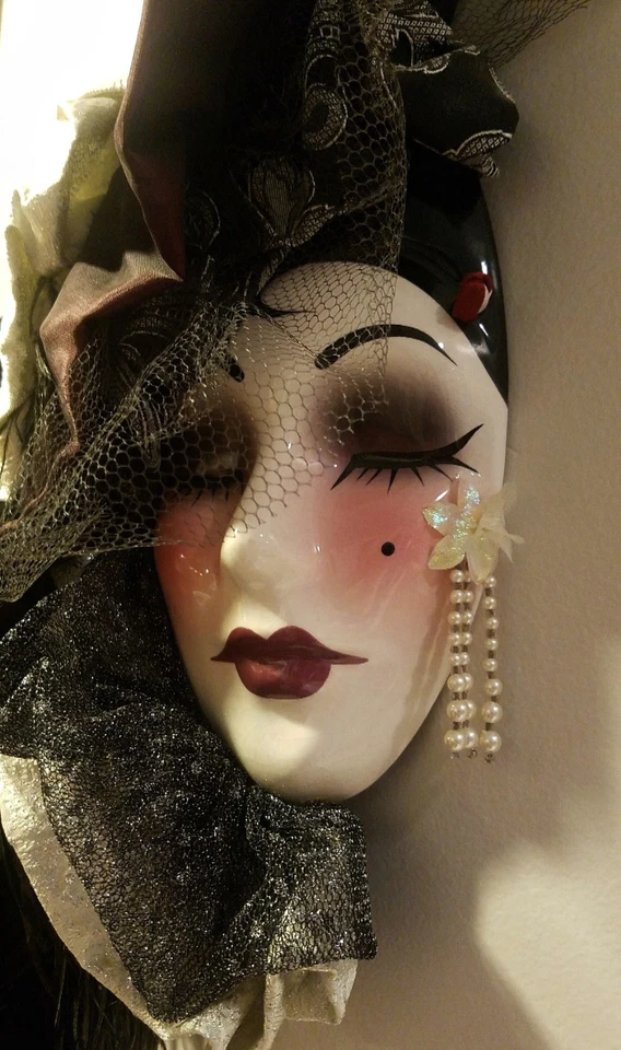 Máscara facial de dama de colección Creations edición limitada decoración de pared colgante de pared 41/500 Foto 2 de 4