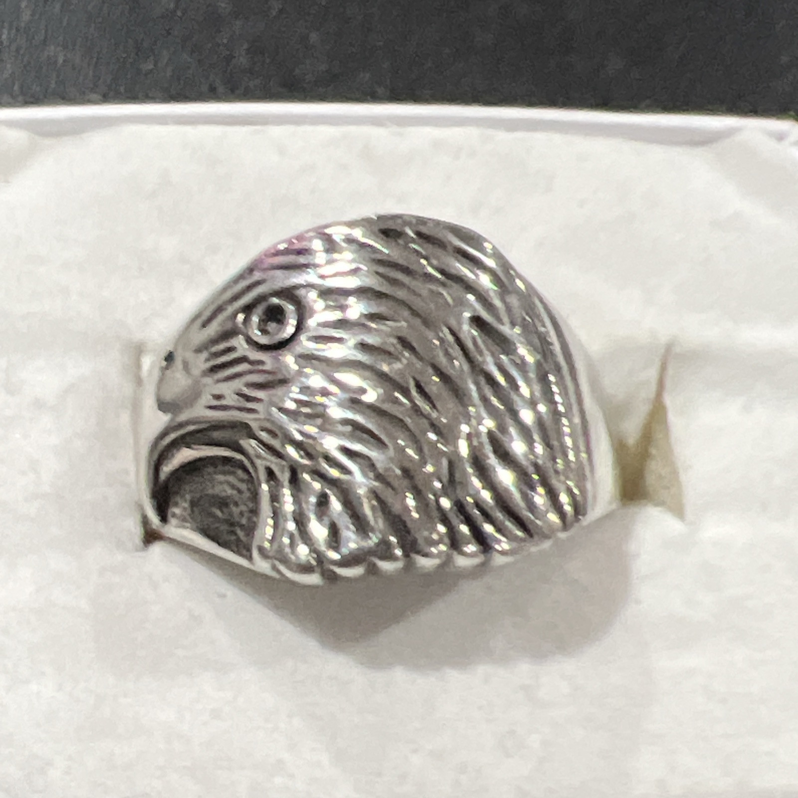Mens Eagle Ring Size 9 - image 3