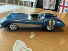 Auto Art 1957 Chevrolet Corvette SS 1/18