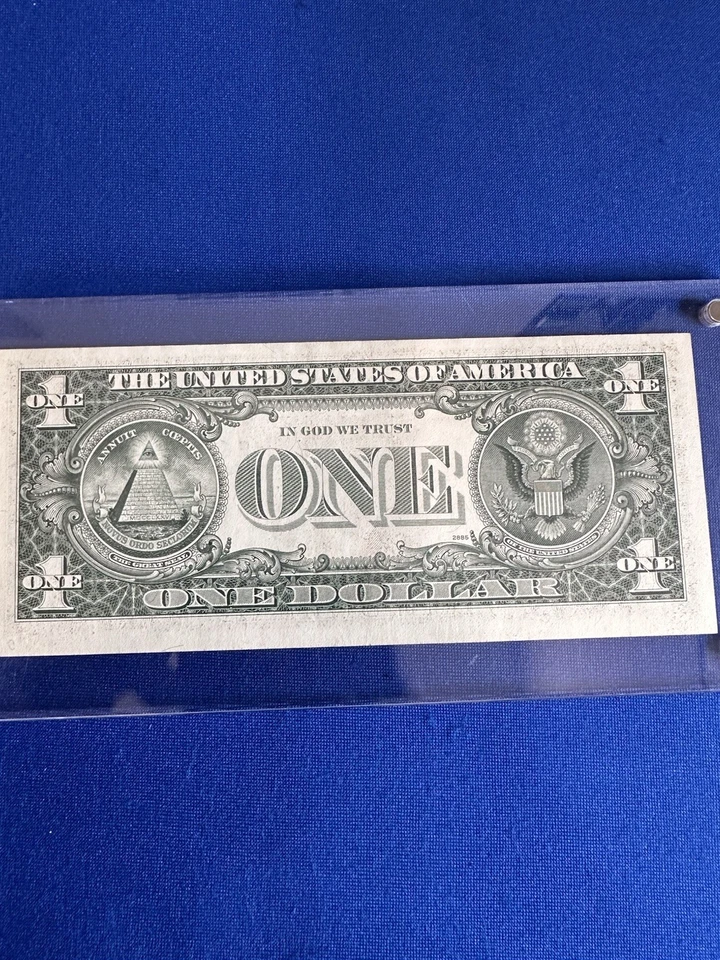 (( ERROR - MISALIGNED )) $1 1977 (CU) FEDERAL RESERVE  - Image 4 of 4