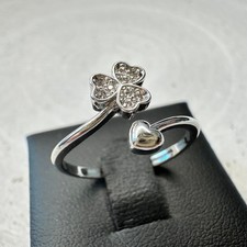 Ring versilbert Kleeblatt Herz klarer Stein offen Größe 54